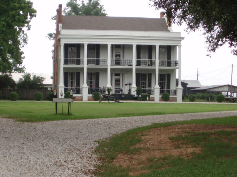 Haunted Nation Loyd's Hall Cheneyville, LA (The 180 Year Old Blood