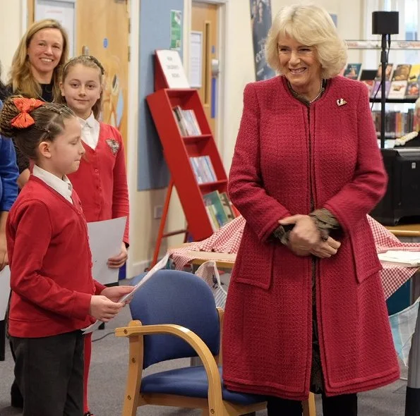 The Duchess of Cornwall visited North Swindon Library and the Lyndhurst Centre