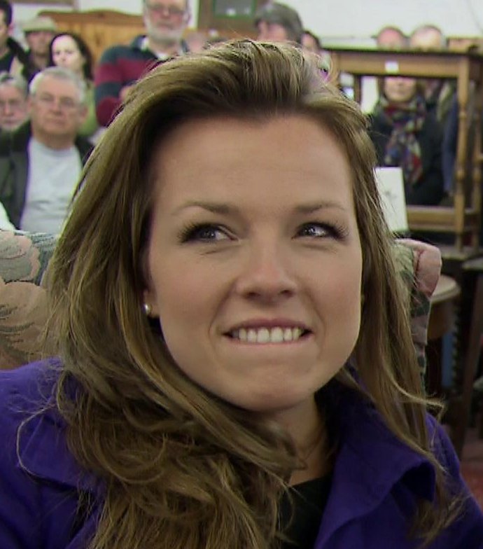 Antiques road trip christina Antiques road trip christina