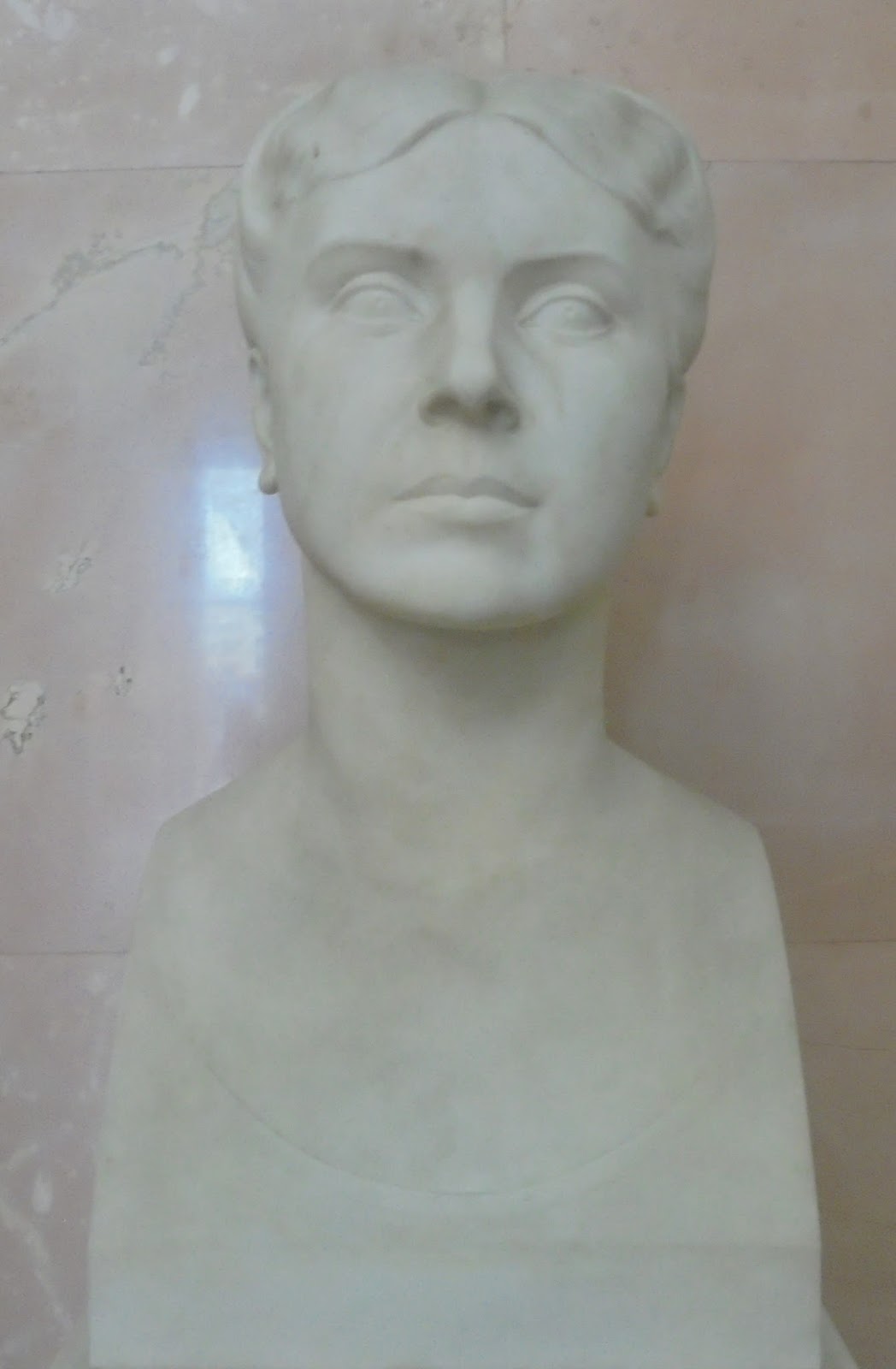 προτομή της Σοφίας Σλήμαν στο Εθνικό Αρχαιολογικό Μουσείο των Αθηνών