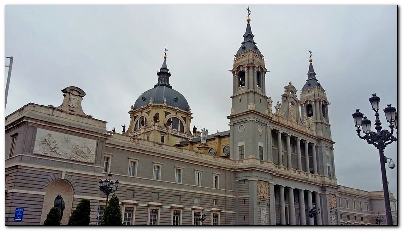 Catedral-almudena-madrid