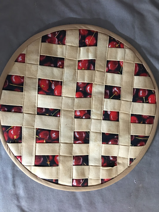 Me Sew Crafty Fruit Pie Pot Holders/Hot Pads