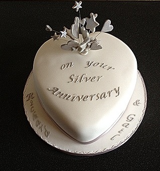 Carina's Cakes: SILVER ANNIVERSARY