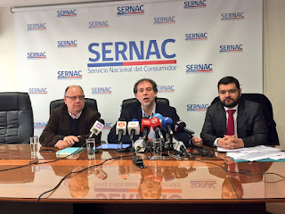 Estudio de SERNAC arrojó que existen diferencias de casi un 3000% entre los bioequivalentes con denominación genérica y los productos de marca originales Estudio de SERNAC arrojó que existen diferencias de casi un 3000% entre los bioequivalentes con denominación genérica y los productos de marca originales