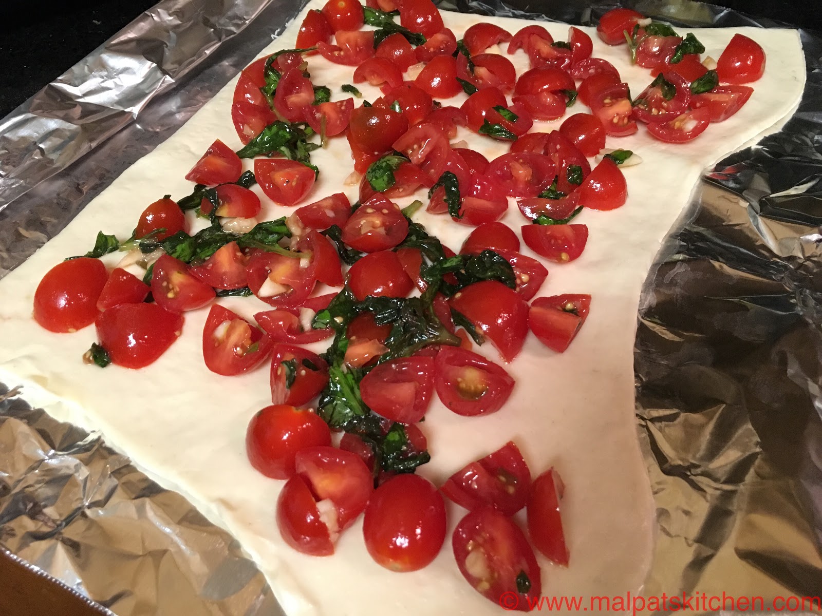 REAL ITALIAN PIZZA (The No Cheese No sauce pizza) Malpats Kitchen