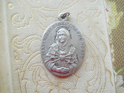 Vintage Religious Medals: Vintage Religious Our Lady of Sorrows Medal ...