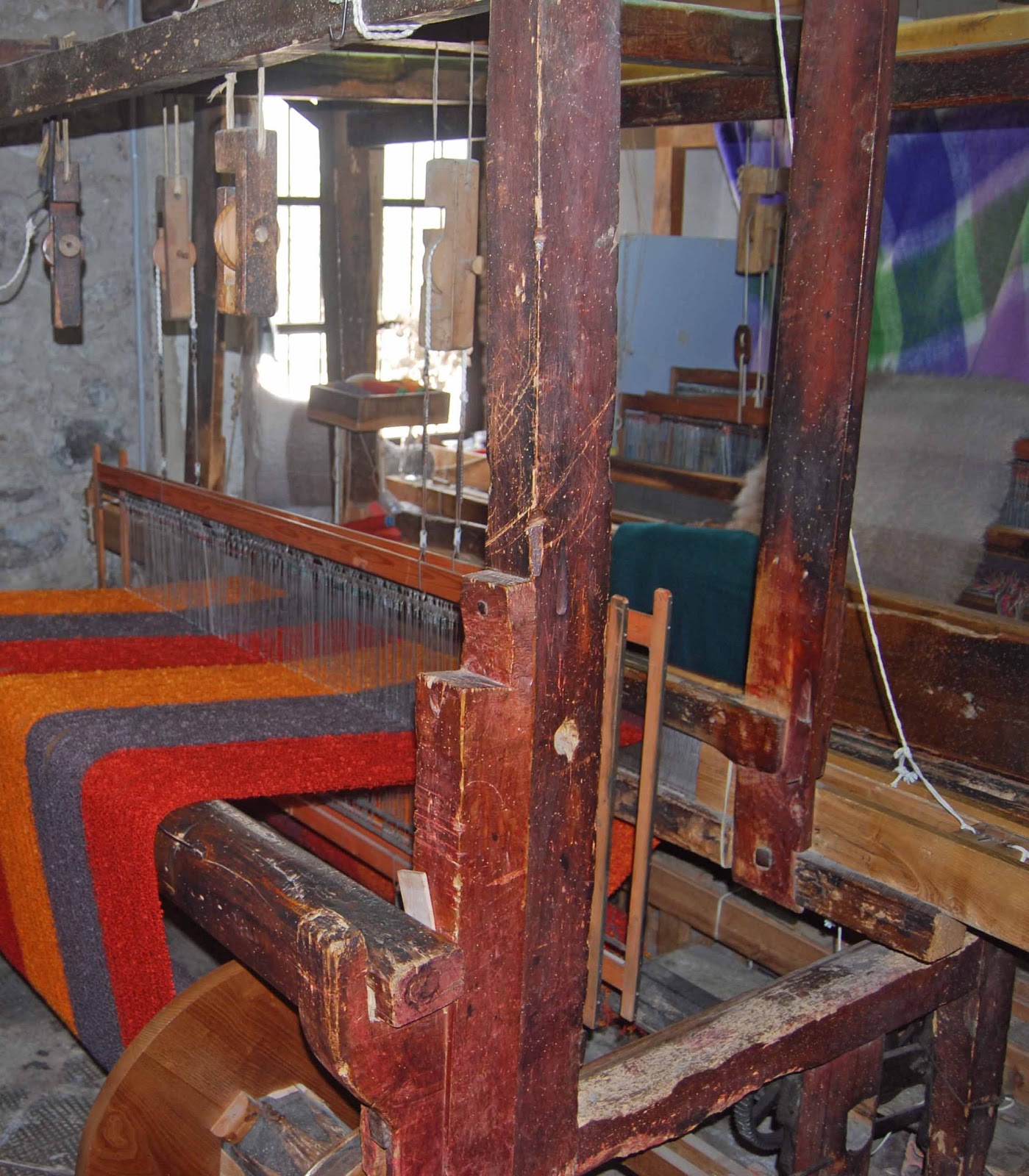 Woven to a random rhyme Weavings in Spain