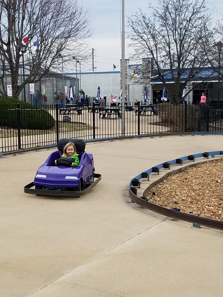 Play St. Louis SwingARound Fun Town, Fenton
