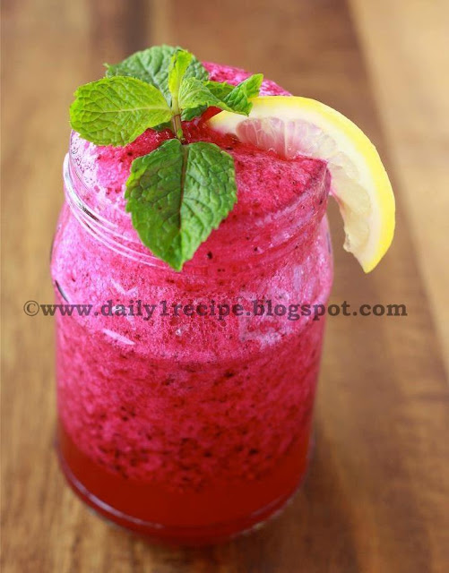 Perfect Detox Smoothie with Peppermint Daily 1 Recipe