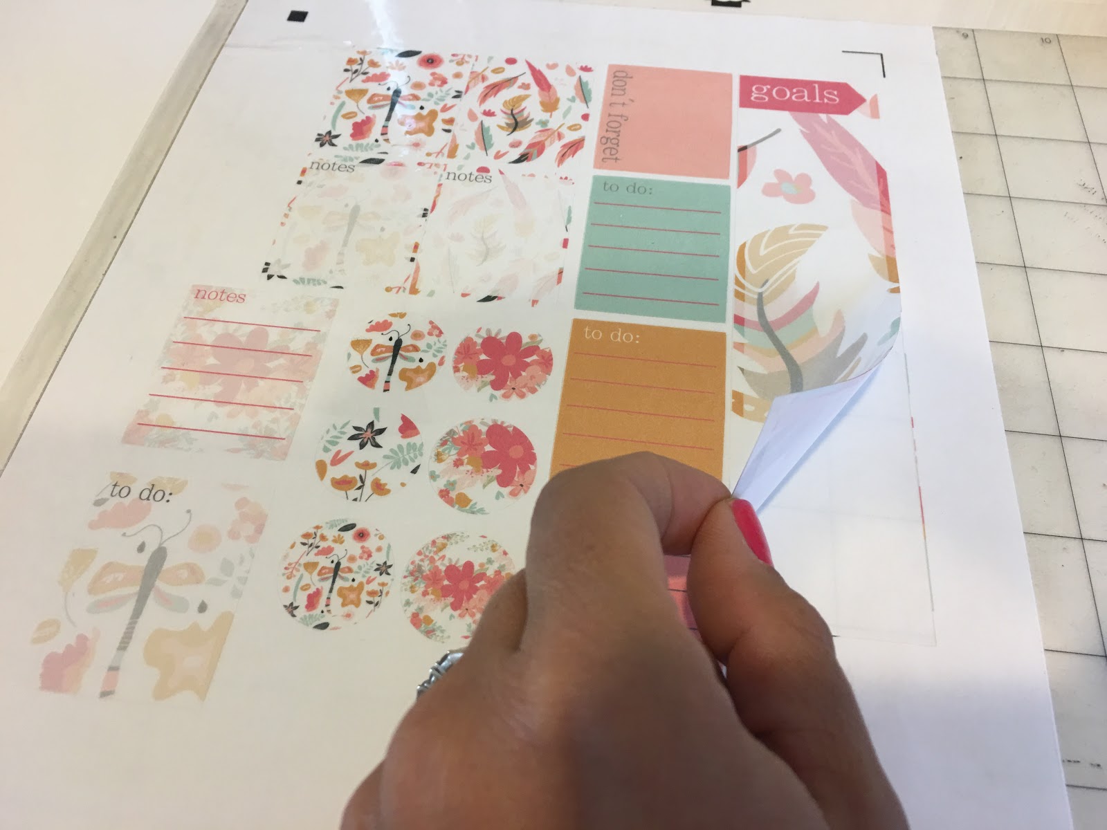 Dry Erase 'Laminated' Stickers with Silhouette CAMEO (Free Sticker Set and a Giveaway