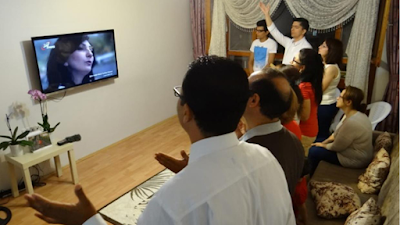 Setelah Mimpi Bertemu 'Pria Berpakaian Putih' dan Menonton Program Kristen, Pria Iran ini Terima Kristus