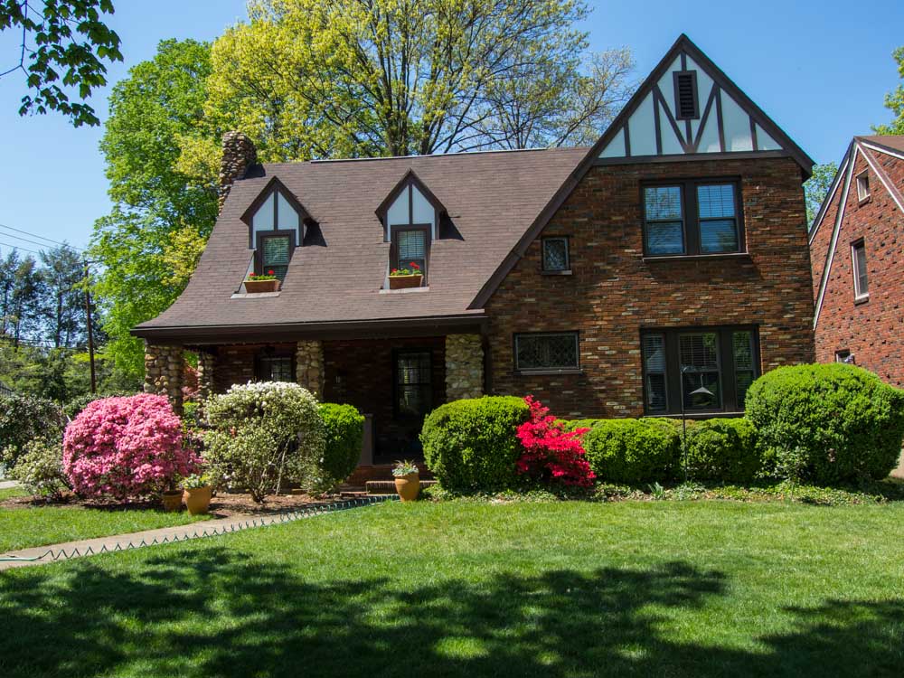 My Daily Photo Walk Day 232 Windsor Avenue in Roanoke, VA