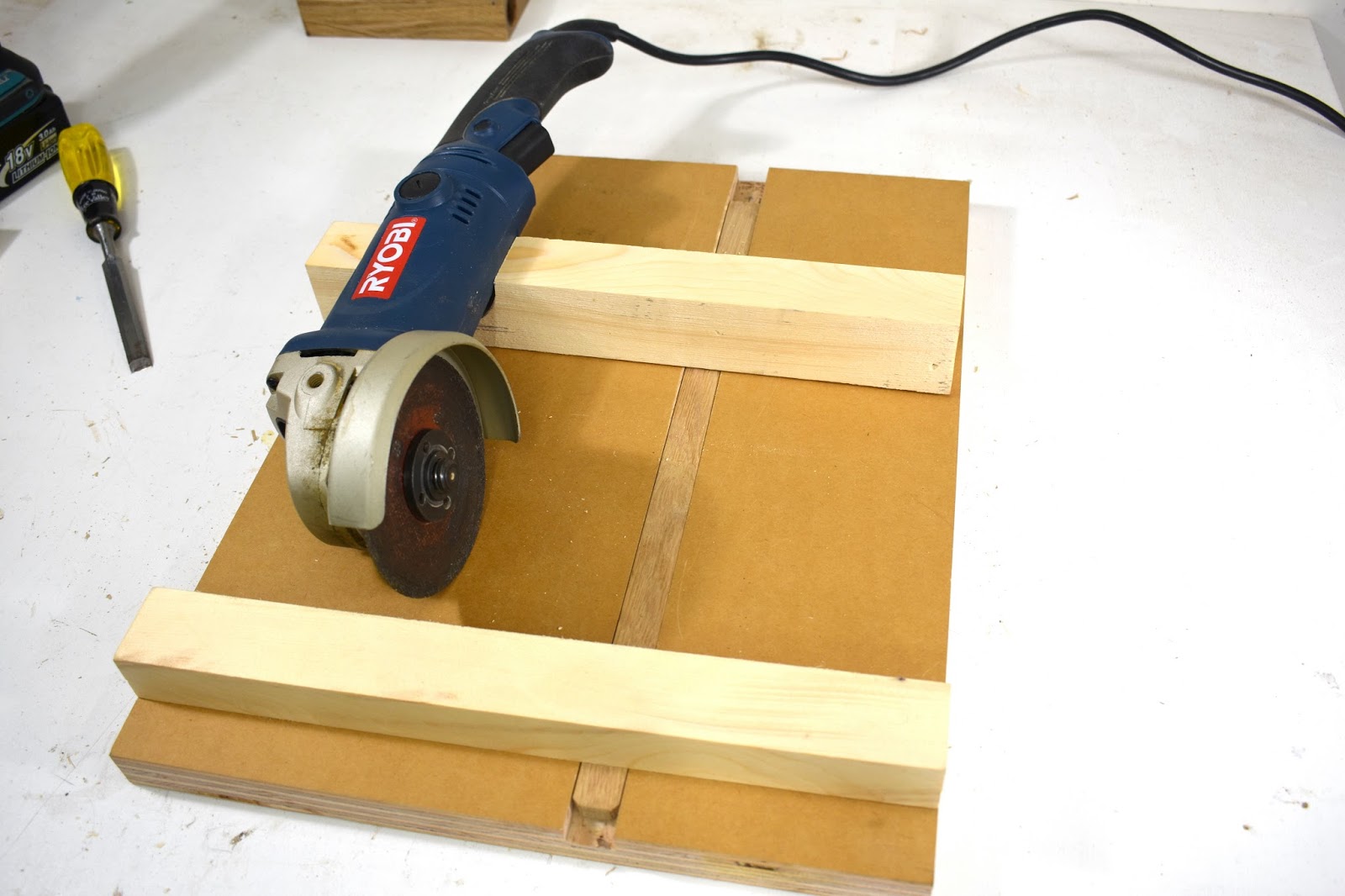 Jax Design How to Make an Angle Grinder Holder
