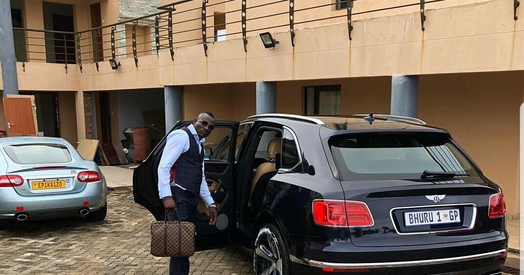 Ginimbi Flaunts Flashy Motor Newsdzezimbabwenewsdzezimbabwe
