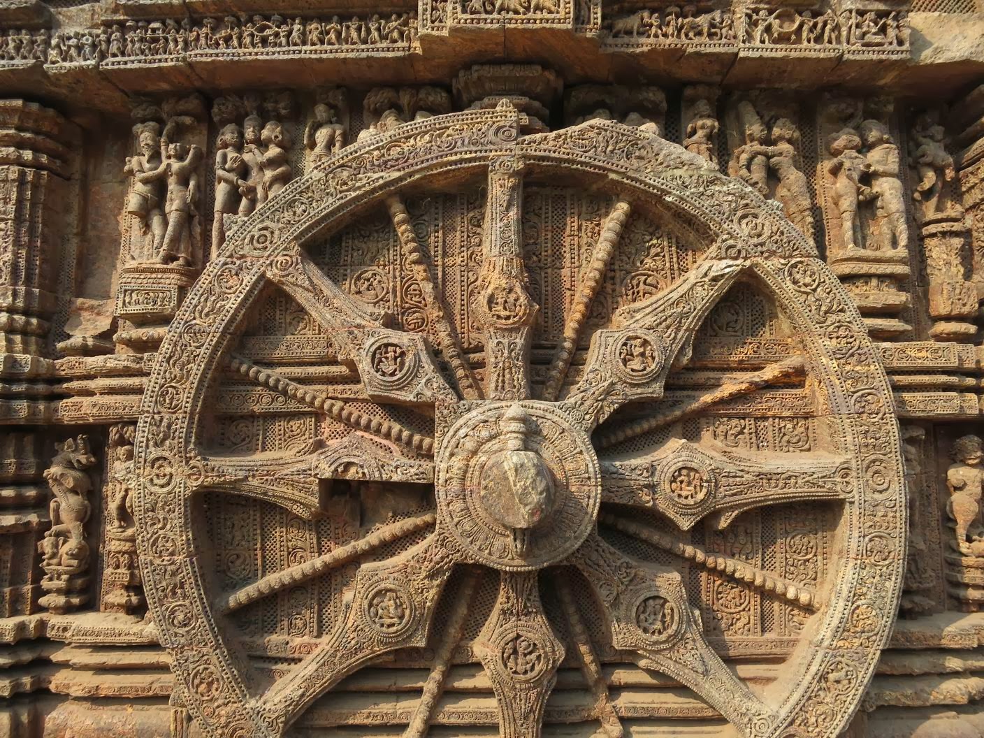 Konark Wheel Konark Temple Wheel Wheel of Konark Konark Sun Dial