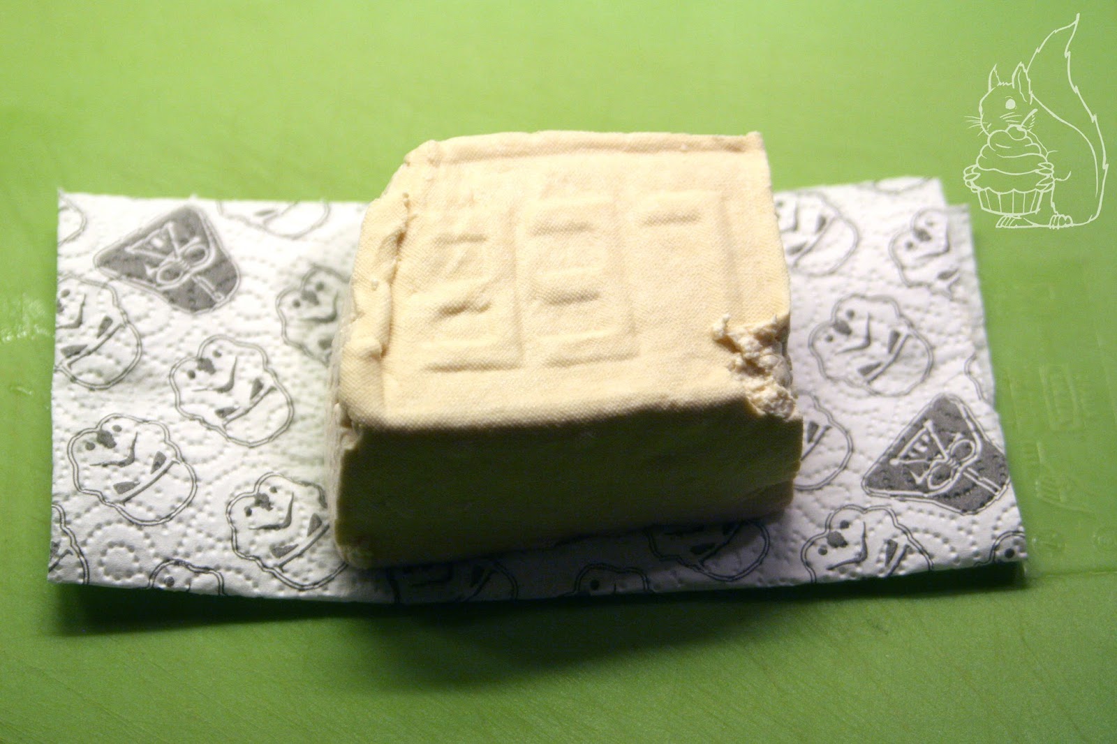 Squirrel of Nom's Tasty Treats: Kitchen Basics | Frittierter Tofu ... Squirrel of Nom's Tasty Treats: Kitchen Basics | Frittierter Tofu ...