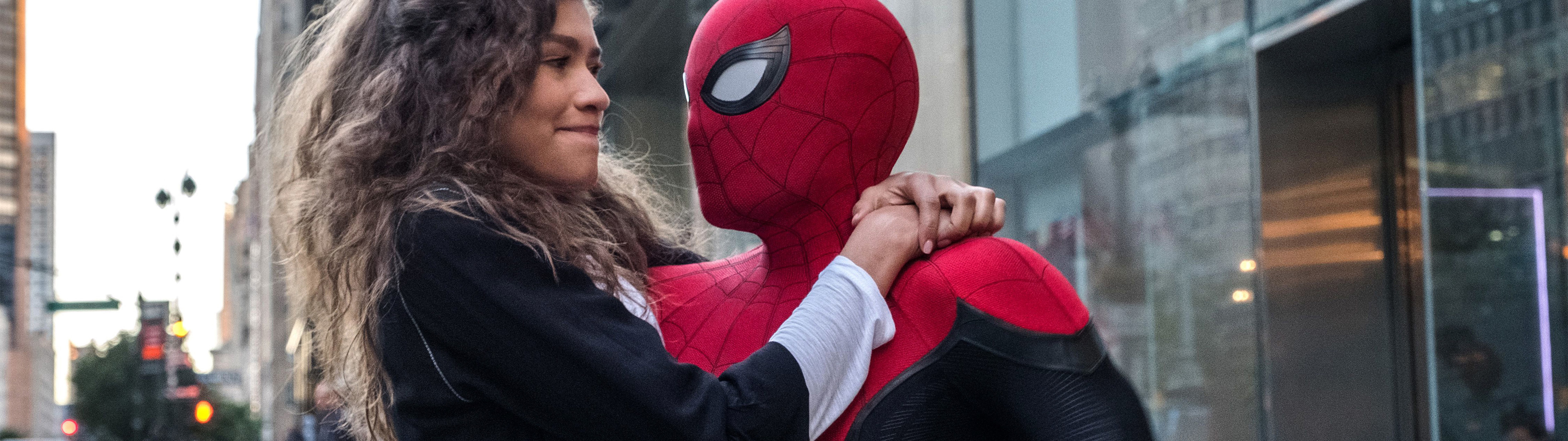 Костюм человека паука сэма рэйми. Новый человек паук 2 эндрю гарфилд. Человек паук сэма рэйми. Sophie raiin spiderman. Sophie raiin spiderman.