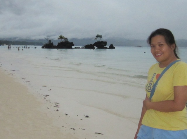 Willy's Rock Boracay, Boracay Sand, Boracay beachfront, Boracay shoreline