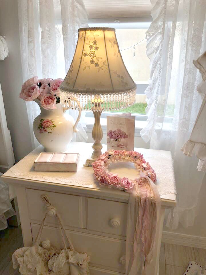 Olivia's Romantic Home: Shabby Chic Home Tour~ Annemarie MAY Cottage of ...