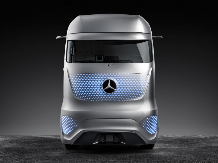 Mercedes Benz Future Truck 2025