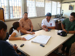 Reunión del Alcalde Ramón Malavé, Planteando la Problematica del Agua en el Municipio