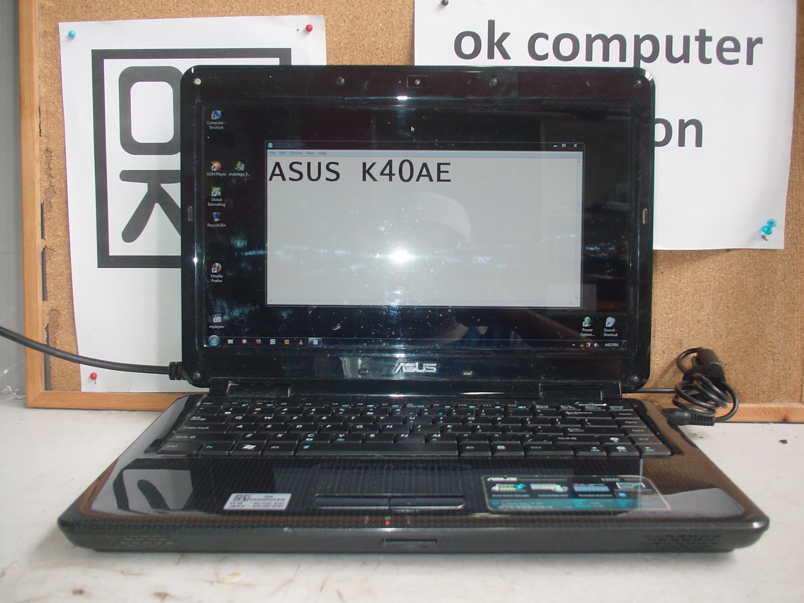Repair Screen Laptop Asus K40AE