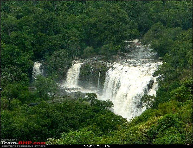 thoovanam waterfalls inside the chinnar jungle, inside jungle waterfalls in munnar