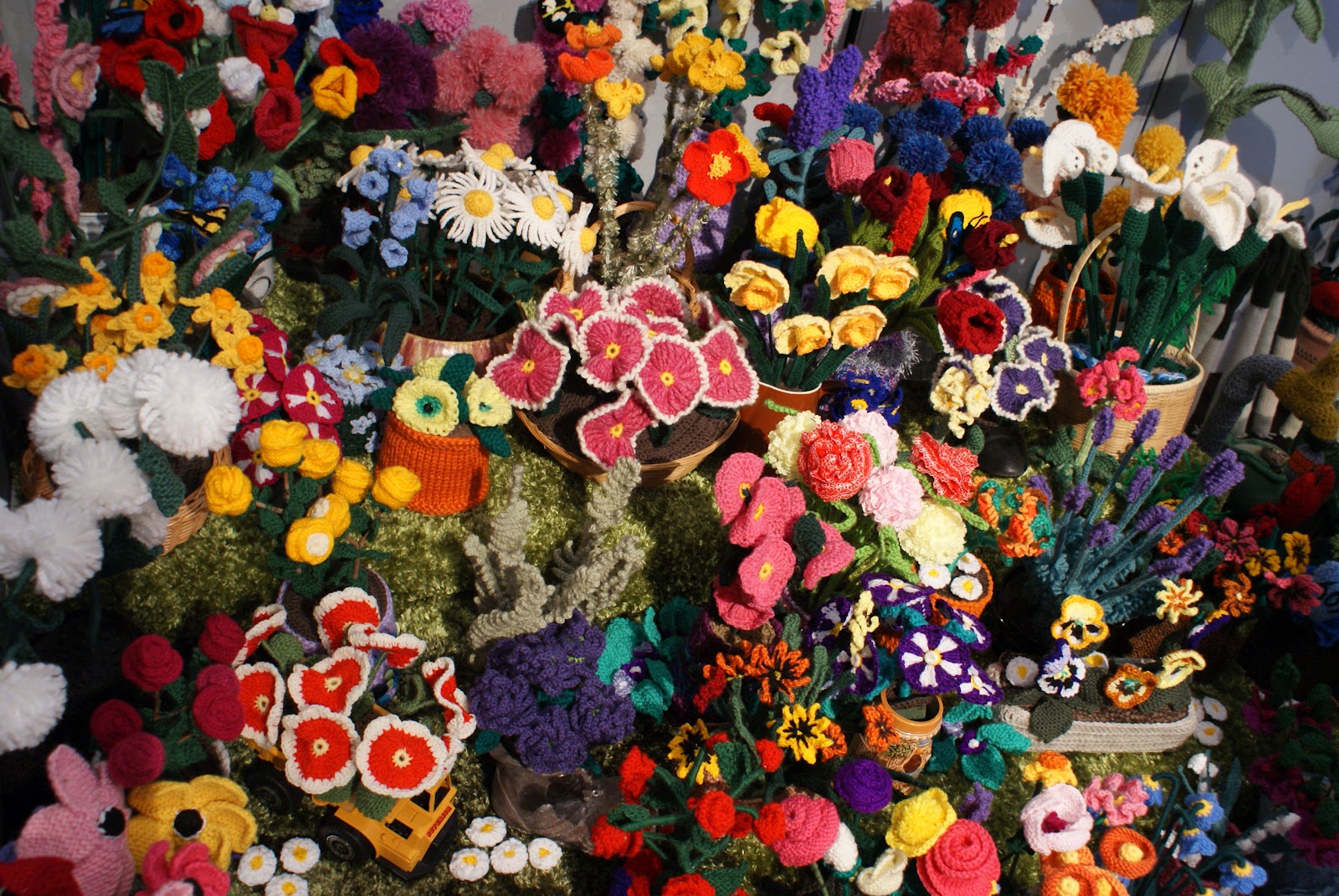 Hurstville City Library, Museum & Gallery The Knitted Garden has arrived!