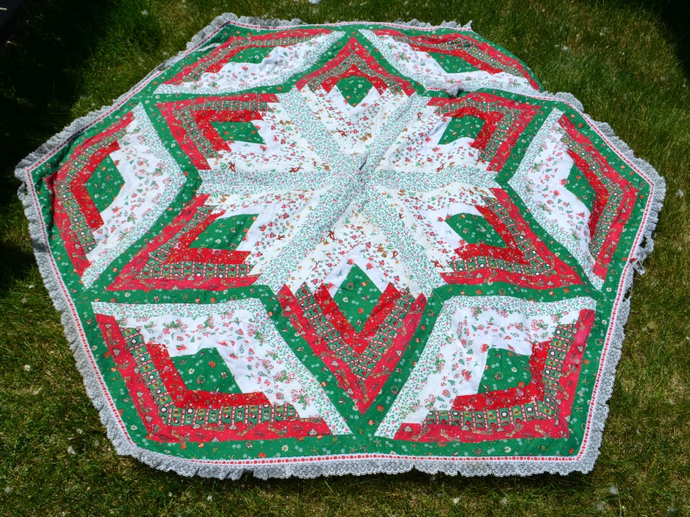 Quiltscapes Comfort Joy Fabric Tour Log Cabin Tree Christmas