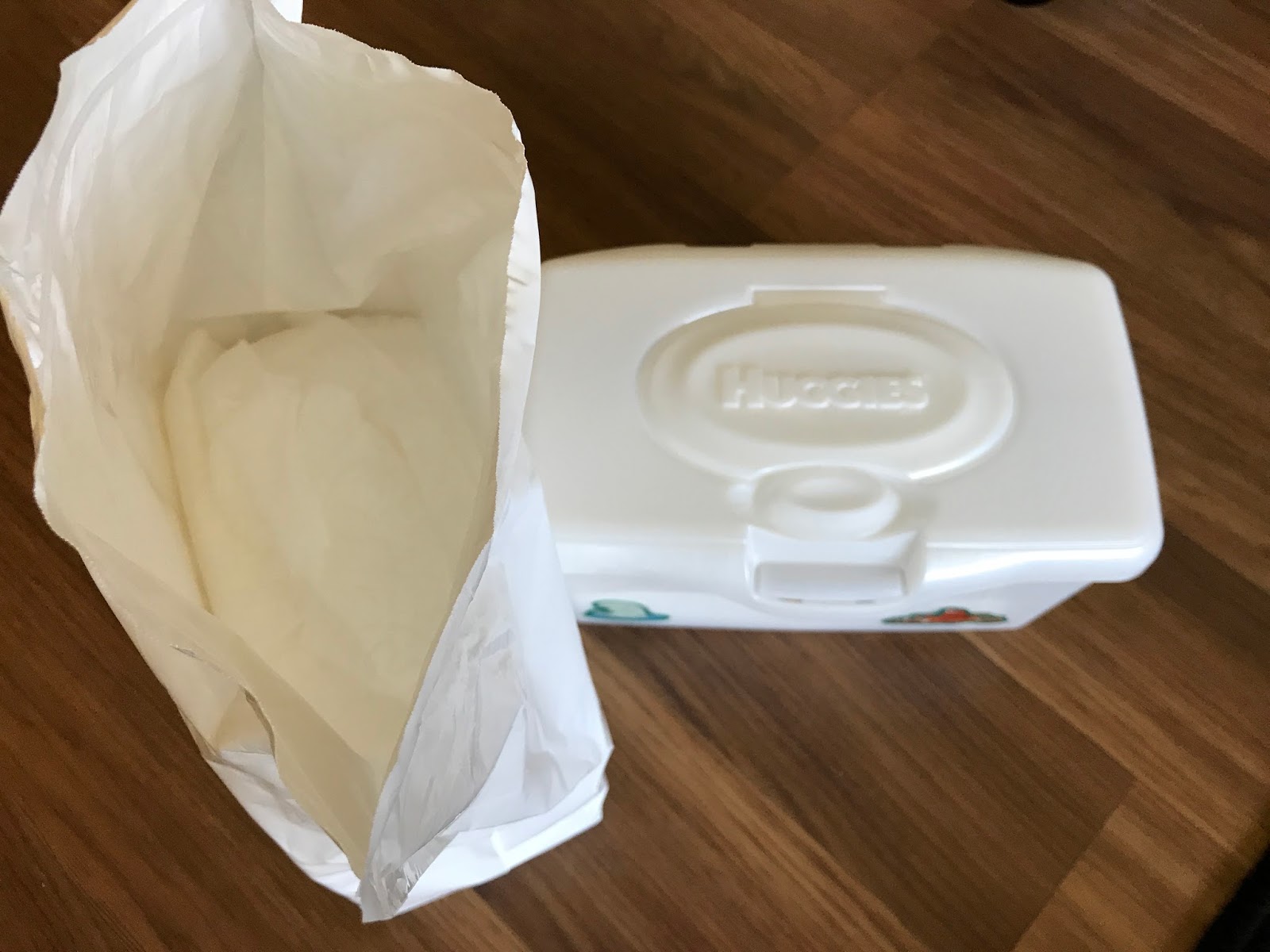 Vol 72 貧乏性 メイク落としシートのフタ