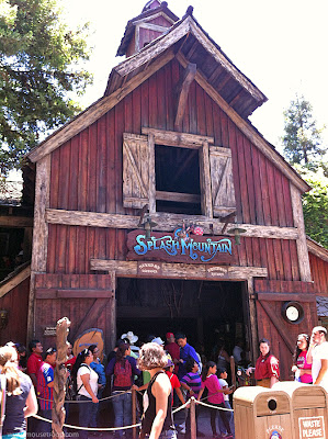Splash Mountain barn entry entrance Disneyland Resort