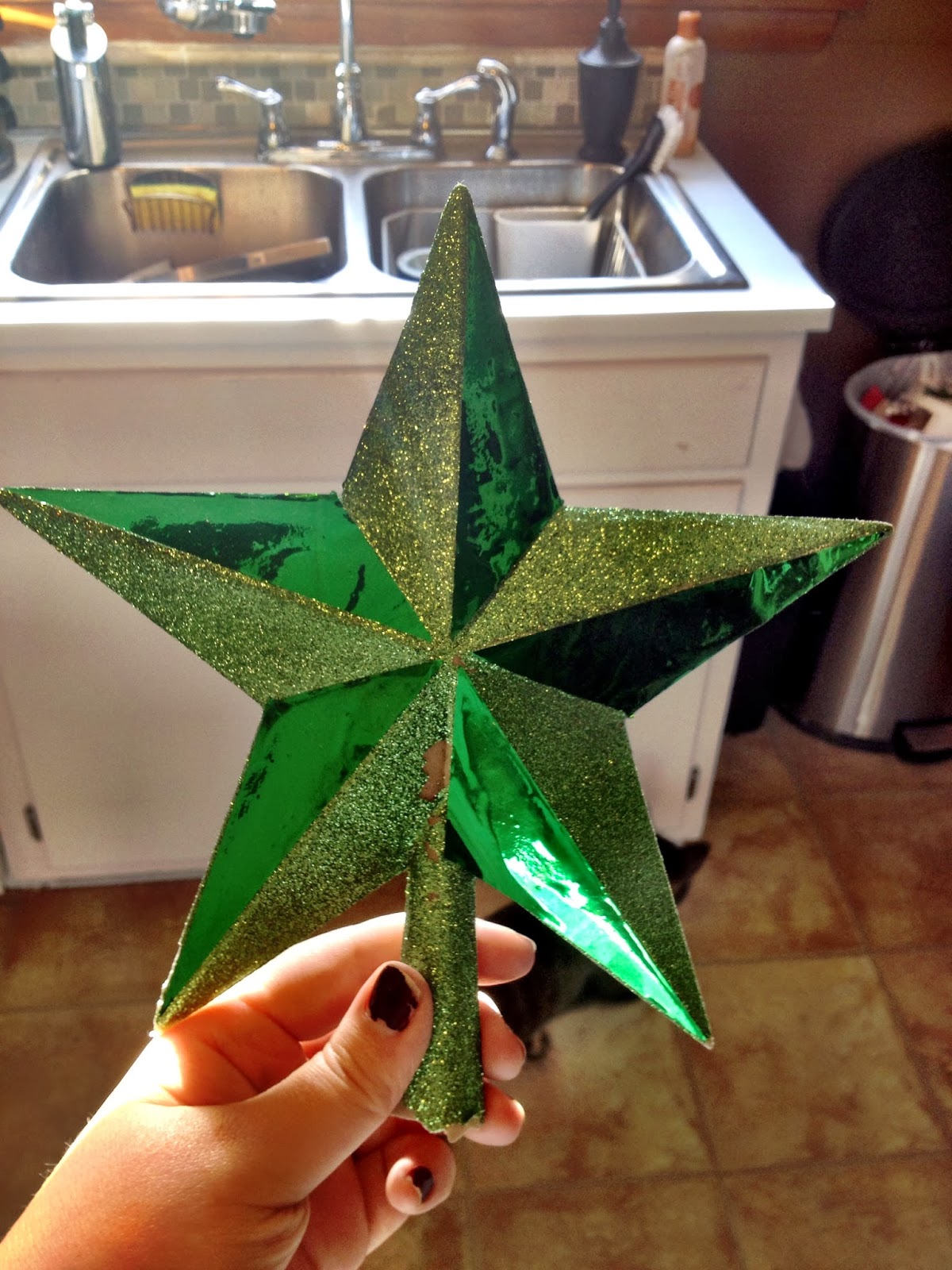 for-the-love-of-country-living-diy-christmas-tree-star-topper
