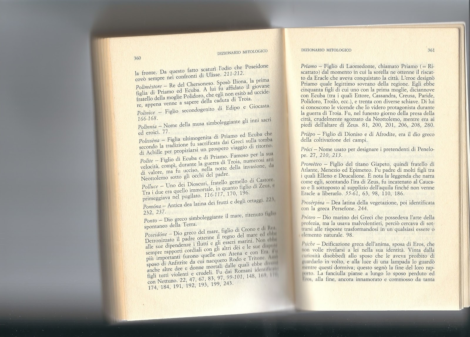 Contra Omnia Racalmuto Priamo Priapo Criapo il conte Poli Ornellaa e