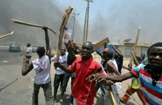 Ondo state community in serious Riot