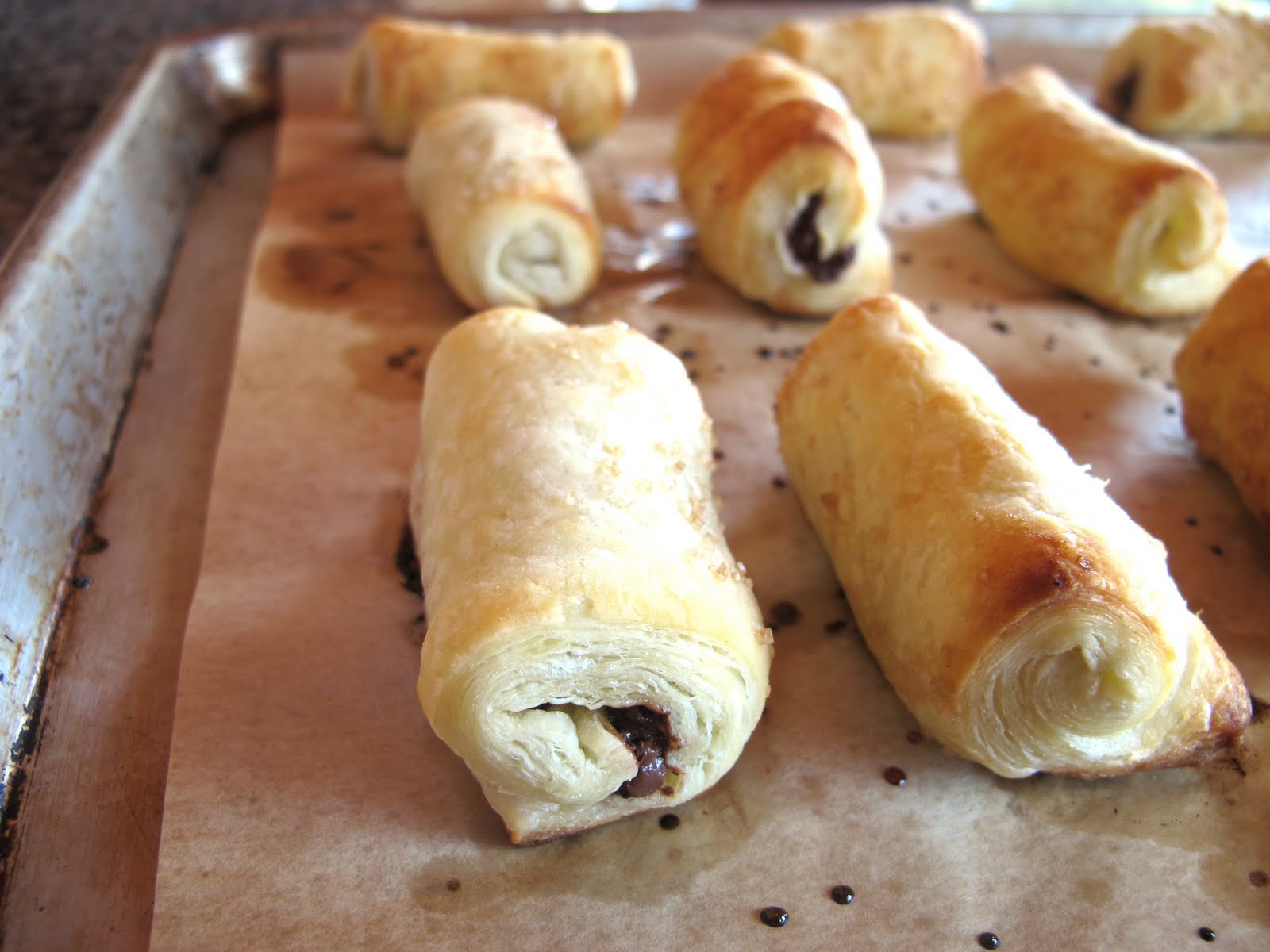 Pourtal's puff pastry with chocolate {pain au chocolat}