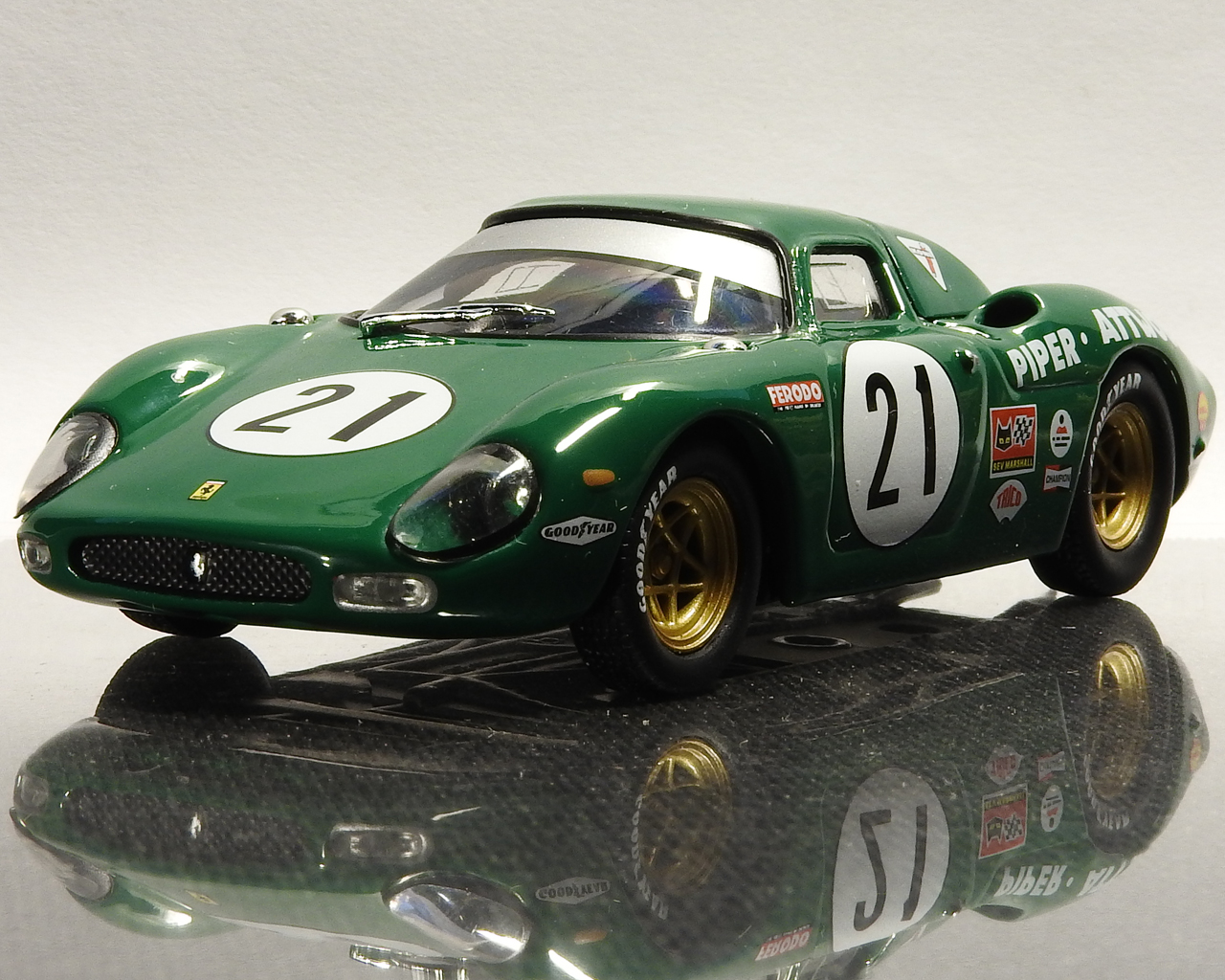 Ferrari 250 LM