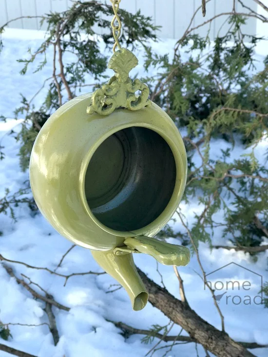DIY Repurposed Green Teapot Birdhouse