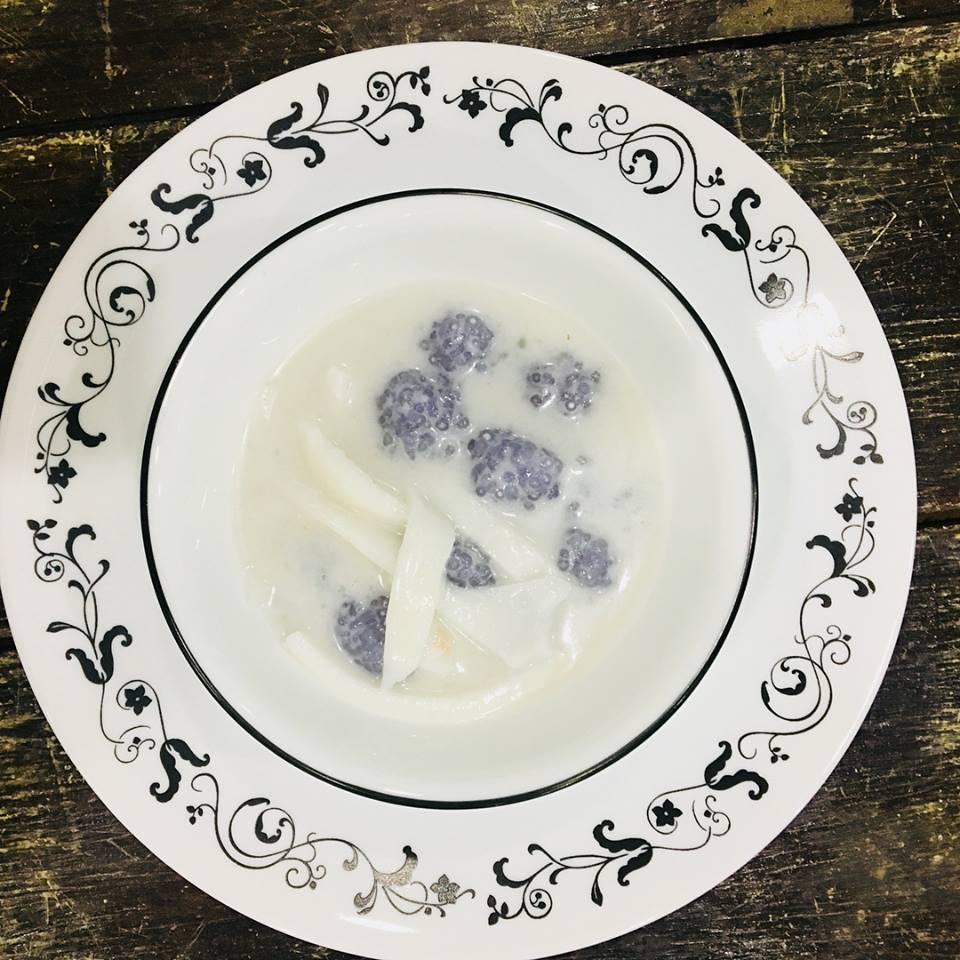 Cik Wan Kitchen Bubur Sagu Sagupal Dengan Isi Kelapa Muda