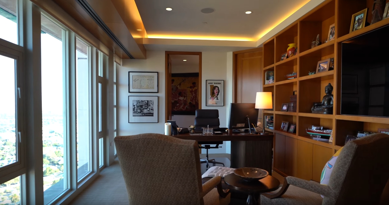 25 Photos vs. 10580 Wilshire Blvd #26 SE, Los Angeles, CA vs. Presidential Penthouse Interior Design Tour