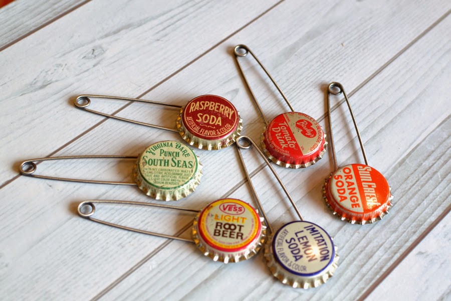 HOLIDAY GENERAL STORE OLD BOTTLE CAP PINS