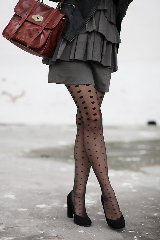 Tights DIM: NIGHT & DAY - Fashionmylegs : The tights and hosiery blog