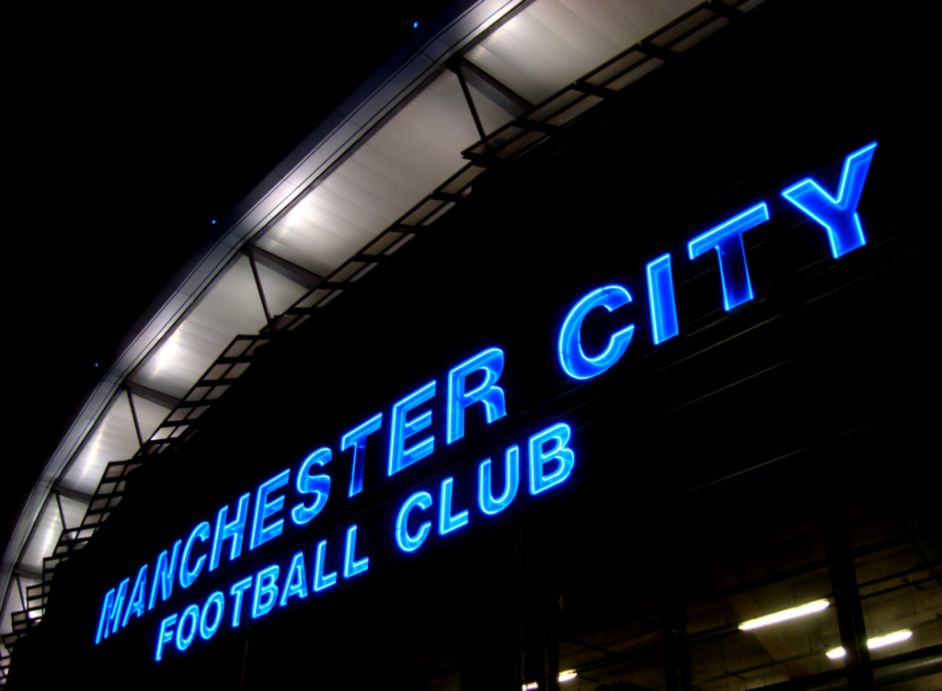 Manchester City Fc Football Logo Hd Wallpaper Lapizarraeducacion