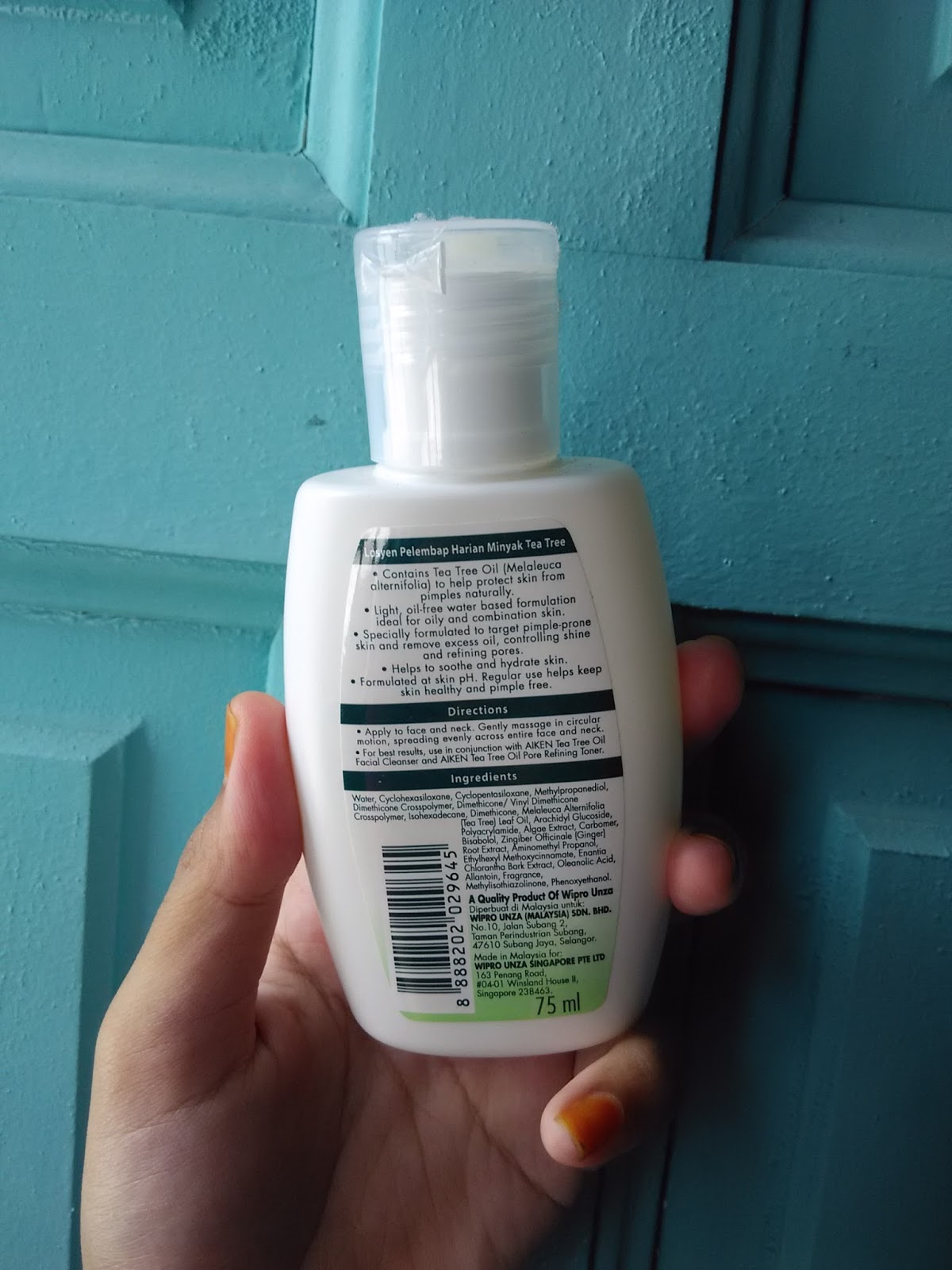 Roll On Aiken Moisturizer and why it is good for acne. CRACK CULTURE