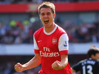 Arsenal-v-Manchester-United-Aaron-Ramsey-cele_2591730.jpg