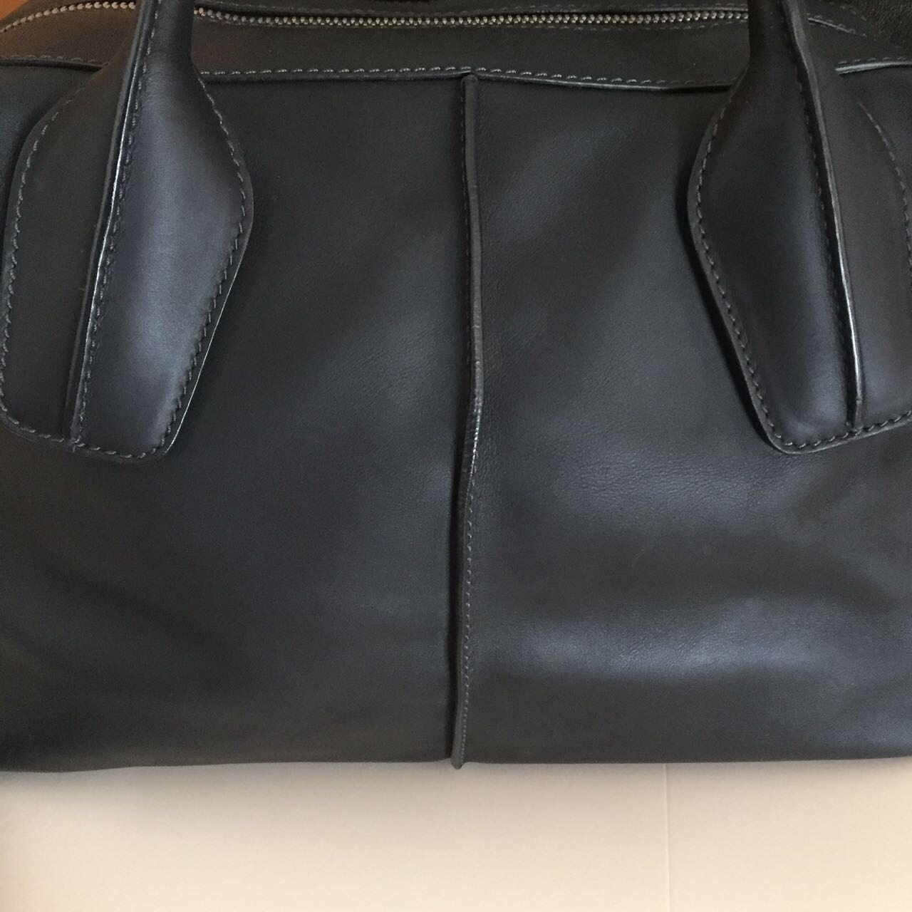 B e e B a a C L O S E T Tod's Dstyling Bauletto Piccolo Handbag (Pre