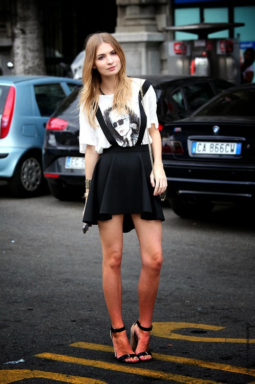 Karl Lagerfeld T-shirt with cute black skirt | Just a Pretty Style