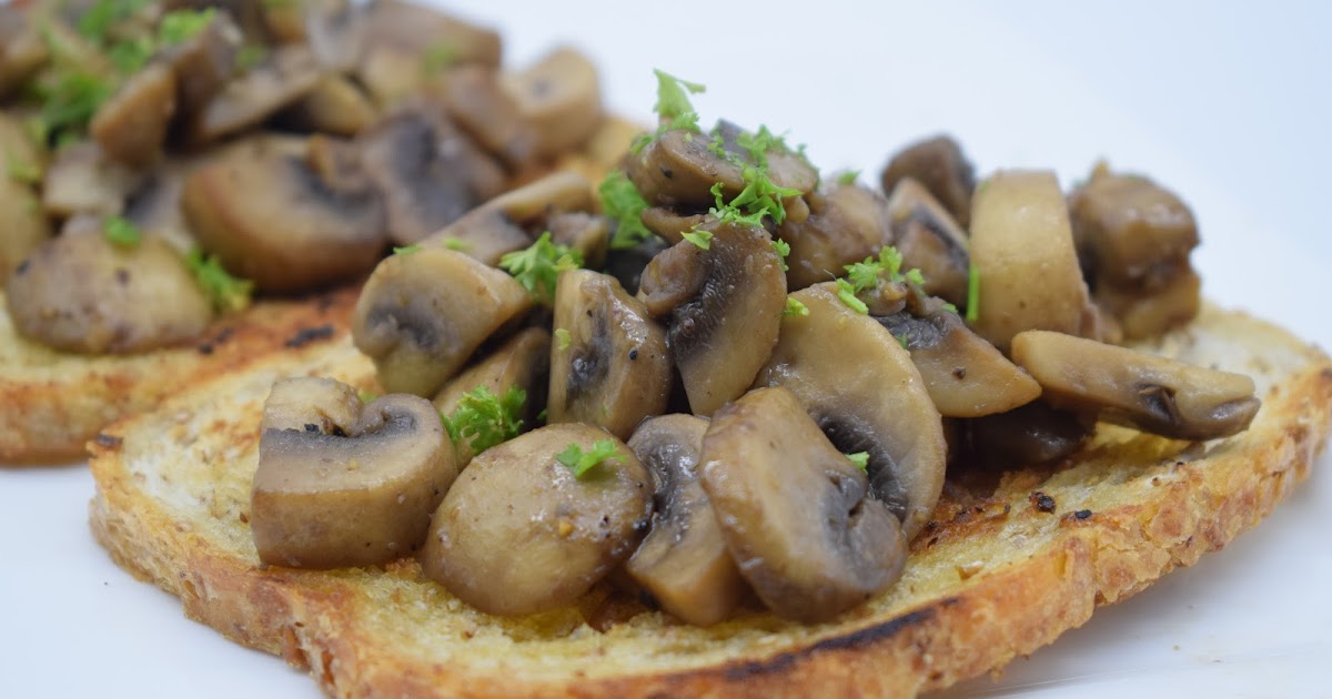 Toast champignon Garlic mushrooms on toast