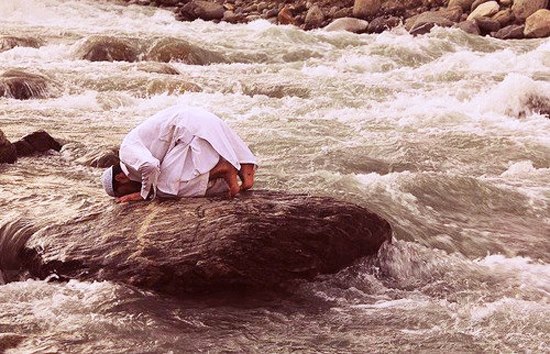 Gambar Orang Yang Sedang Sholat Di Tengah Sungai Kategori Gambar Islam Sholat Posting Th September Jangan Mengambil Salah Doa Sebagai Beban Gambar Orang Yang Sedang Sholat Di Tengah Sungai Kategori Gambar Islam Sholat Posting Th September Jangan Mengambil Salah Doa Sebagai Beban