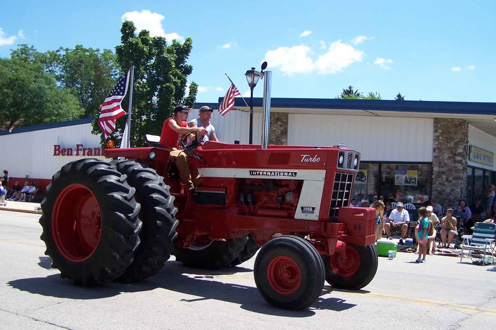 WISSUP = WISCONSIN SPEAKS UP Campbellsport, WI An OldFashioned 4th