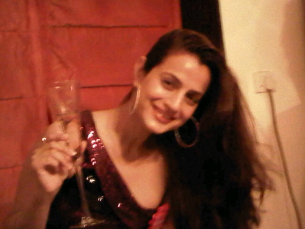 Amisha Patel in Wild Party Drunked, party pictures of Ameesha Patel, 